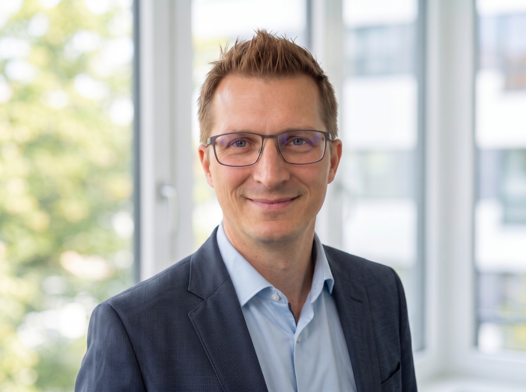Dr.-Ing. Manuel Jung – Gründer von Young Web Solutions