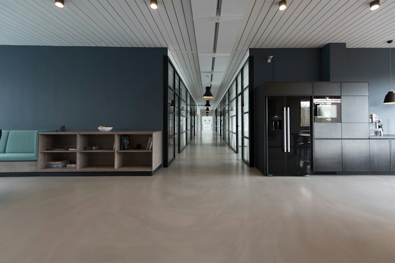KNX und DALI-2 Gebäudeautomation Bürokomplex